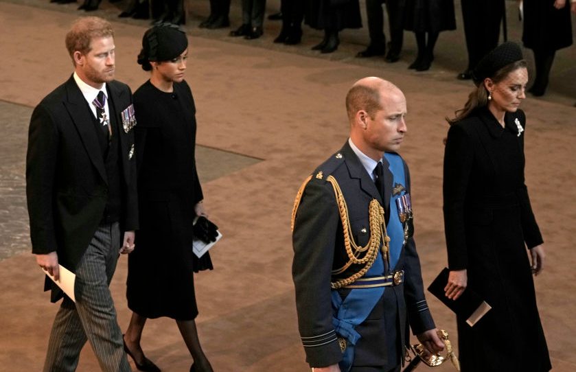 The Coffin Carrying Queen Elizabeth II Is Transferred From Buckingham Palace To The Palace Of Westminster
