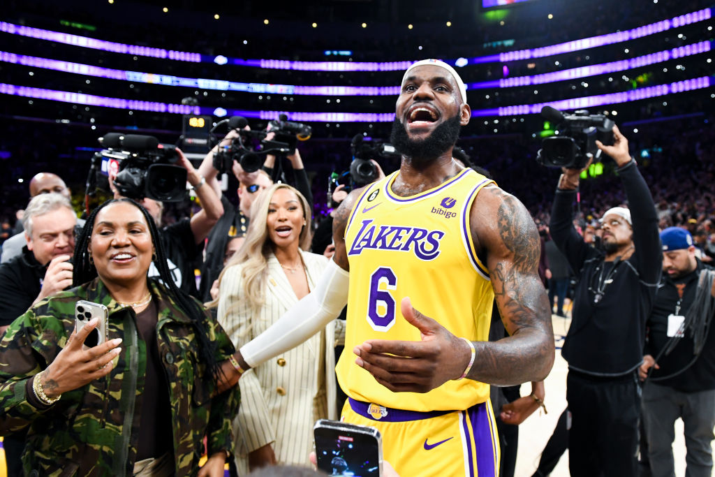 NBA Basketball: Lakers vs Thunder