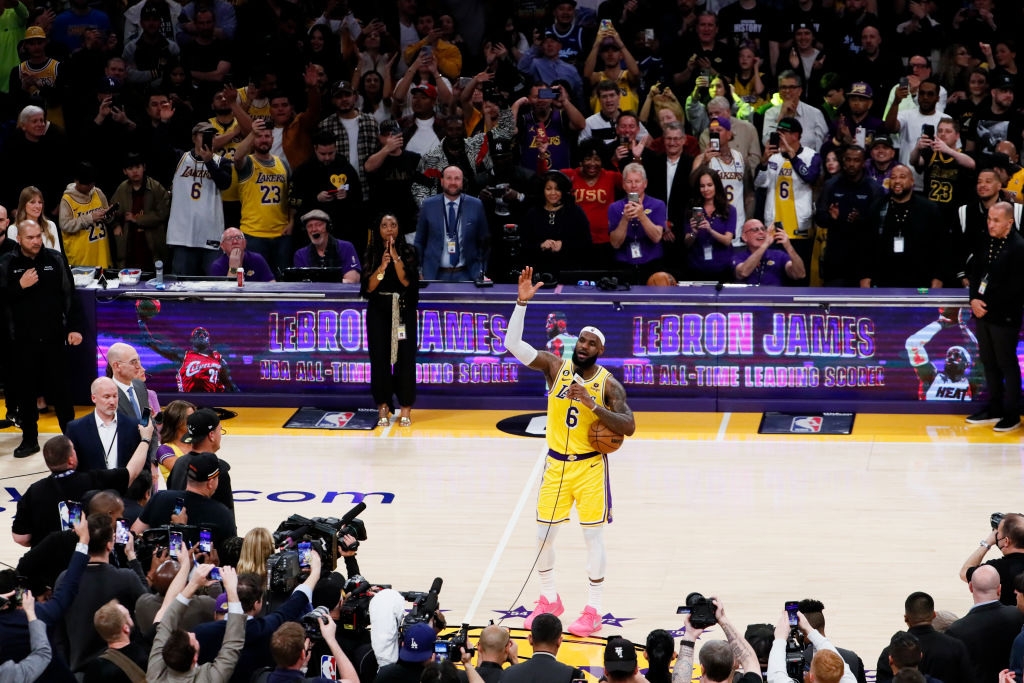 NBA Basketball: Lakers vs Thunder