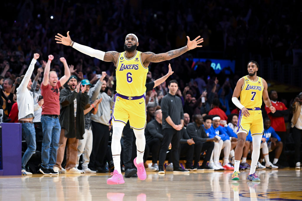 NBA Basketball: Lakers vs Thunder