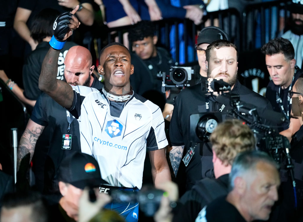 UFC 287: Pereira v Adesanya 2