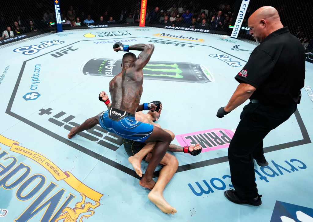 UFC 287: Pereira v Adesanya 2