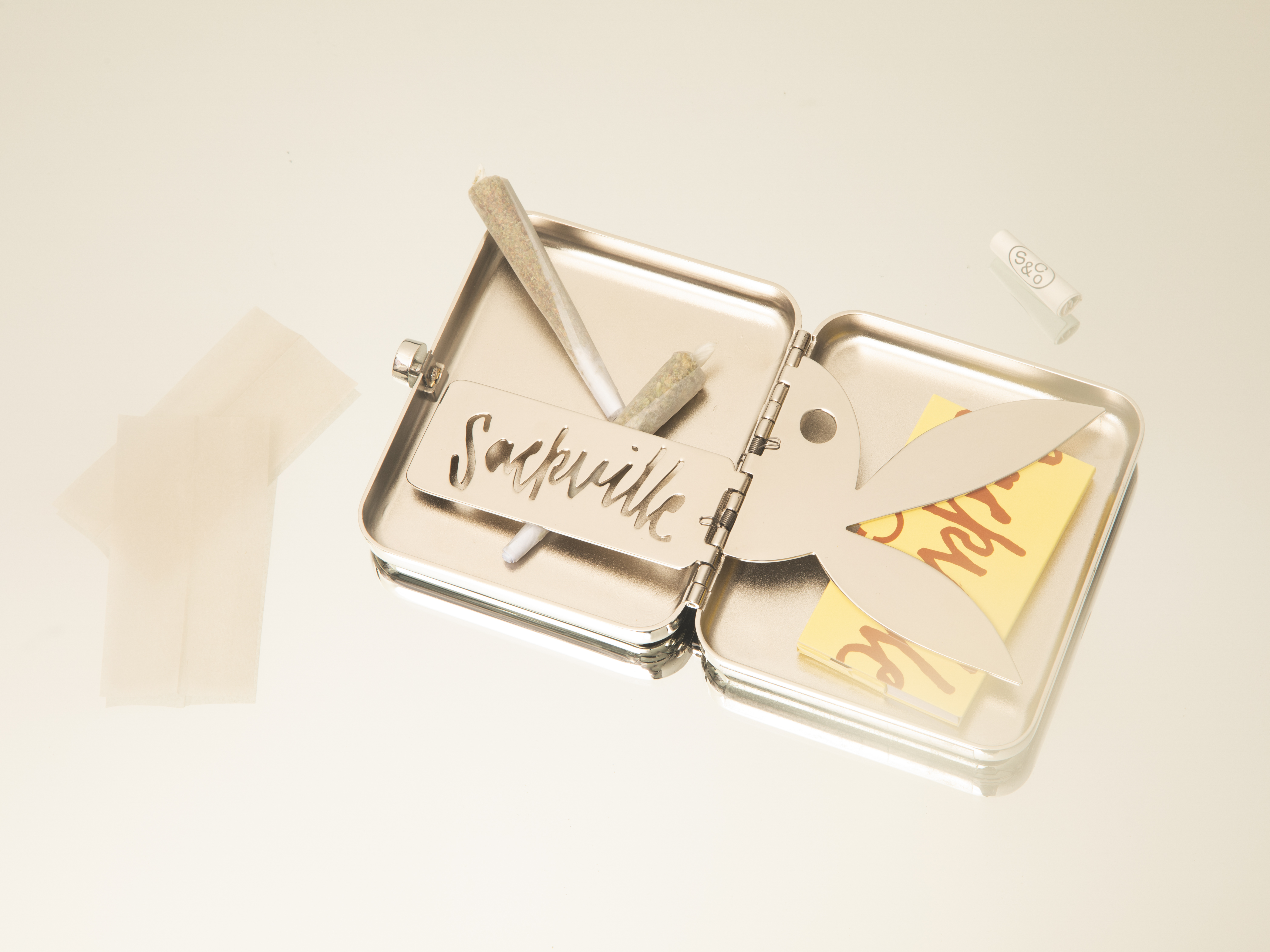 Playboy x Sackville Platinum Smoke Set