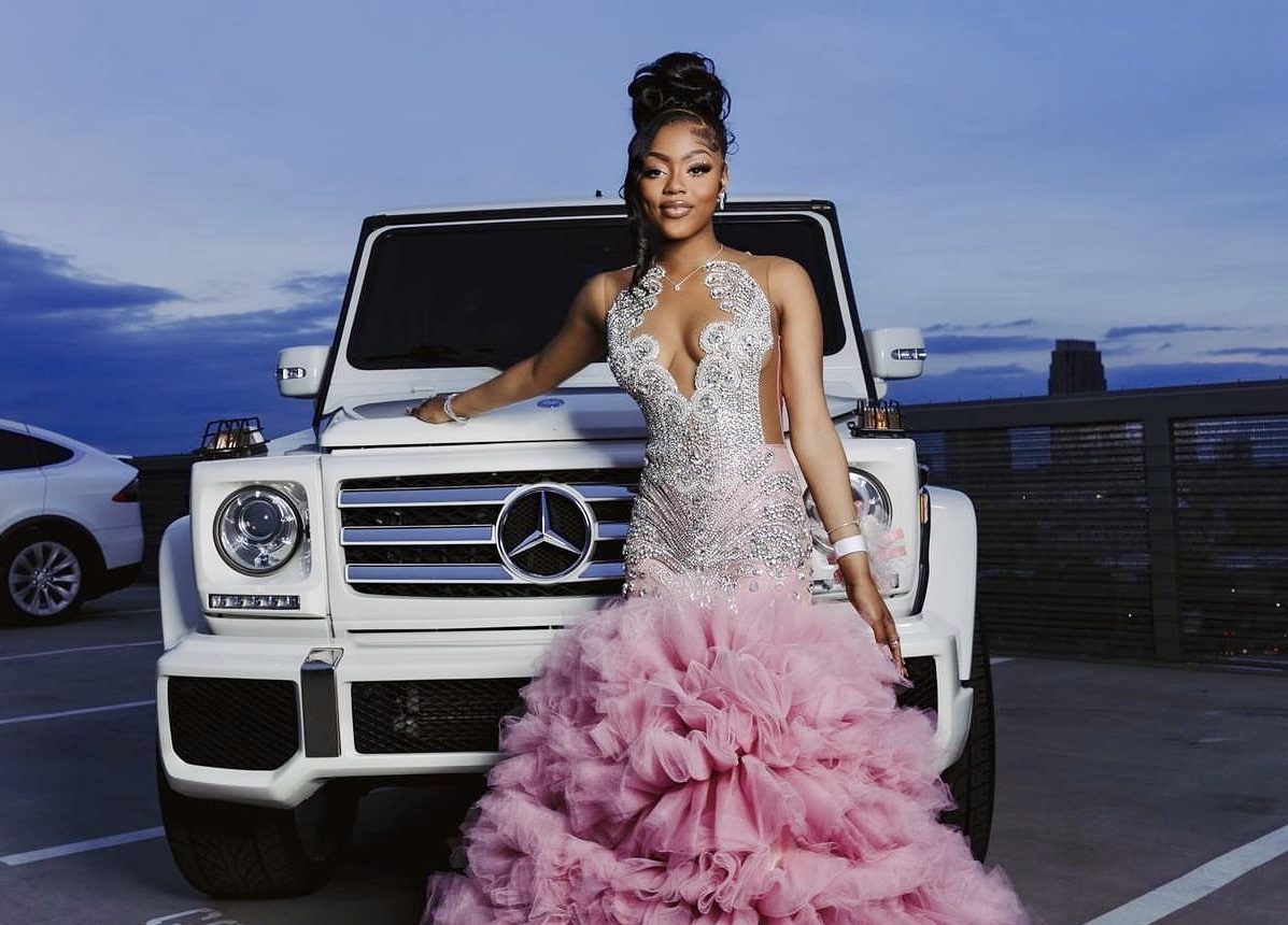 Extravagant prom flex, pt. 2 asset