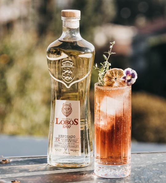 Lobo's 1707 Layback Spritz