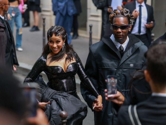Balenciaga : Outside Arrivals - Paris Fashion Week - Haute Couture Fall/Winter 2023/2024