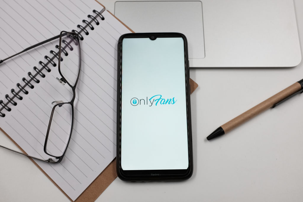 OnlyFans - Logo Photo Illustration