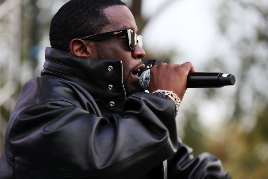 Sean "Diddy" Combs Fulfills $1 Million Pledge To Howard University At Howard Homecoming – Yardfest