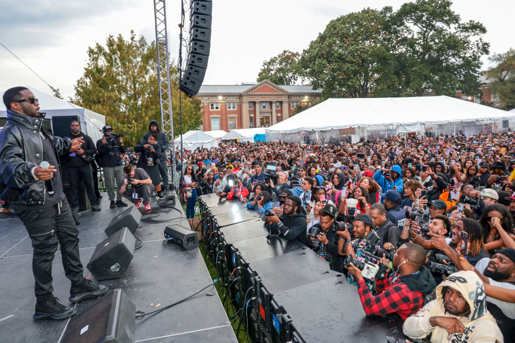 Sean "Diddy" Combs Fulfills $1 Million Pledge To Howard University At Howard Homecoming – Yardfest