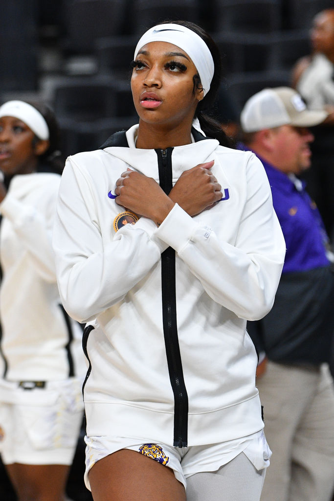 COLLEGE BASKETBALL: NOV 06 Hall of Fame Series Women's - Colorado vs LSU