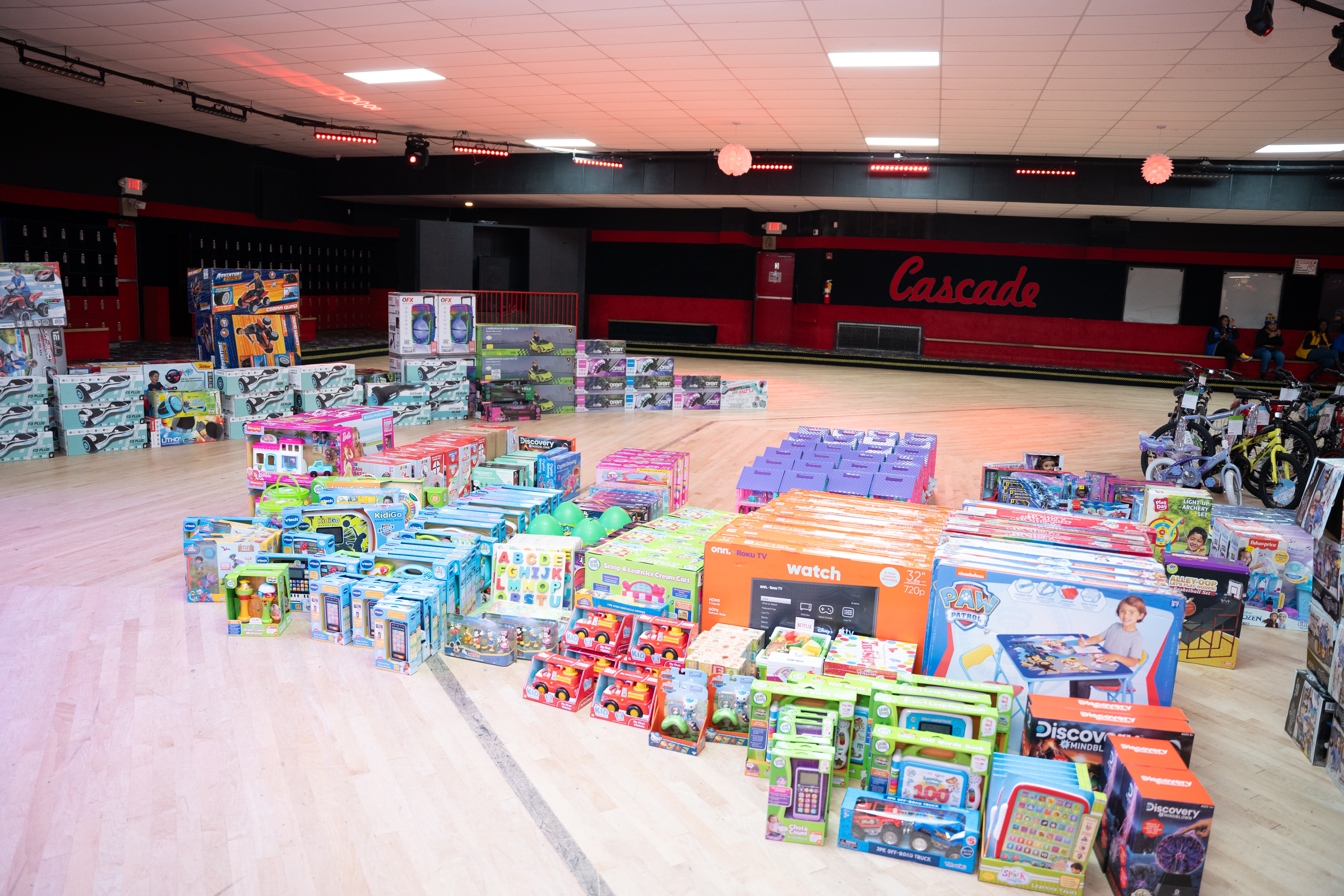 Nouveau Bar & Grill Holiday Toy Drive