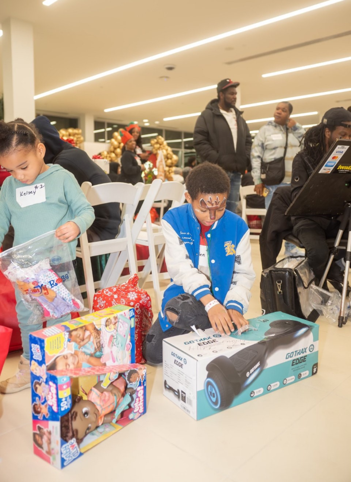 Future's FreeWishes holiday event