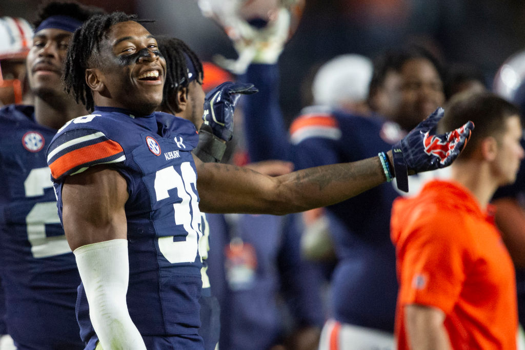 Ole Miss v Auburn