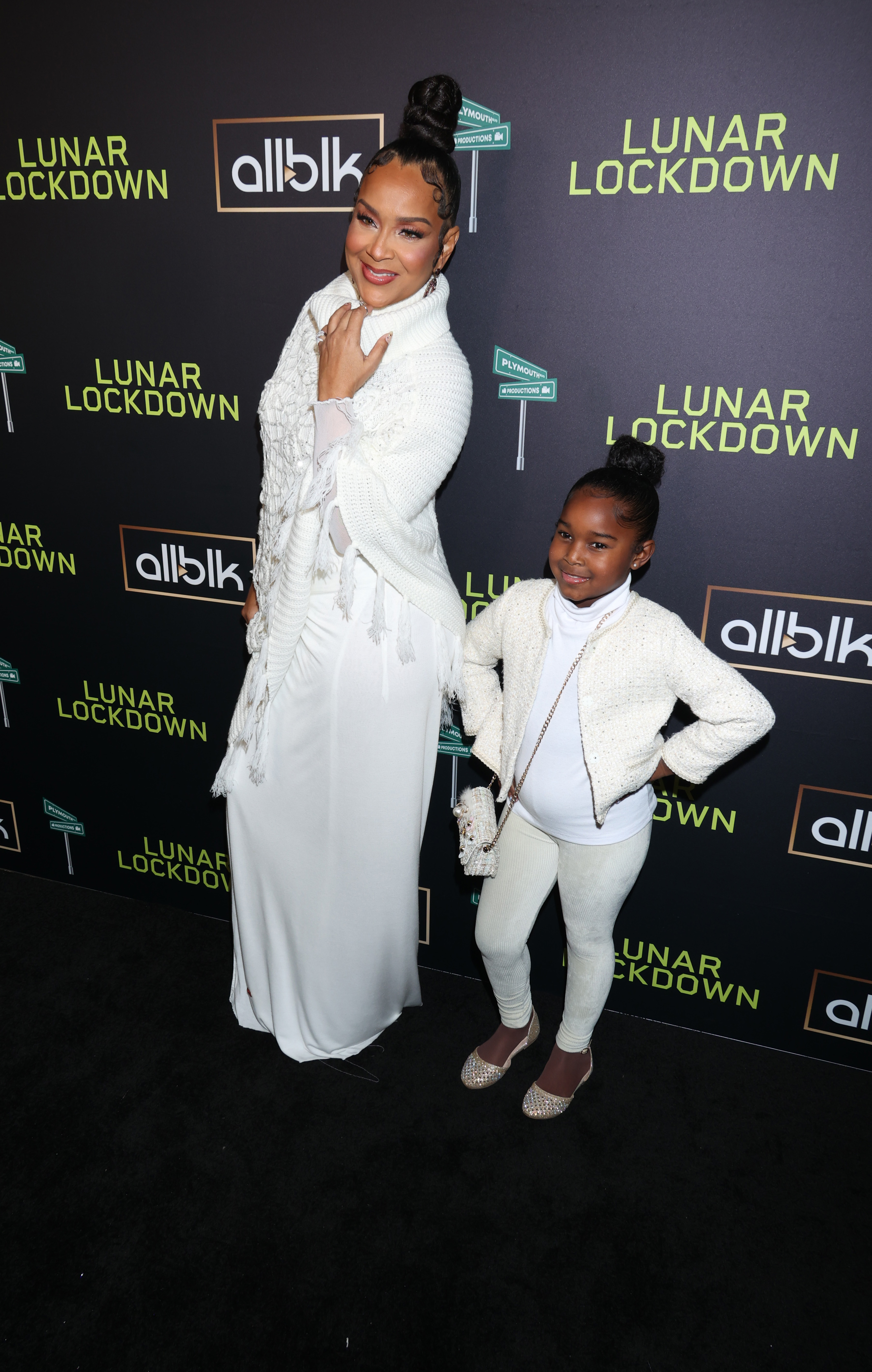 Lunar Lockdown ALLBLK