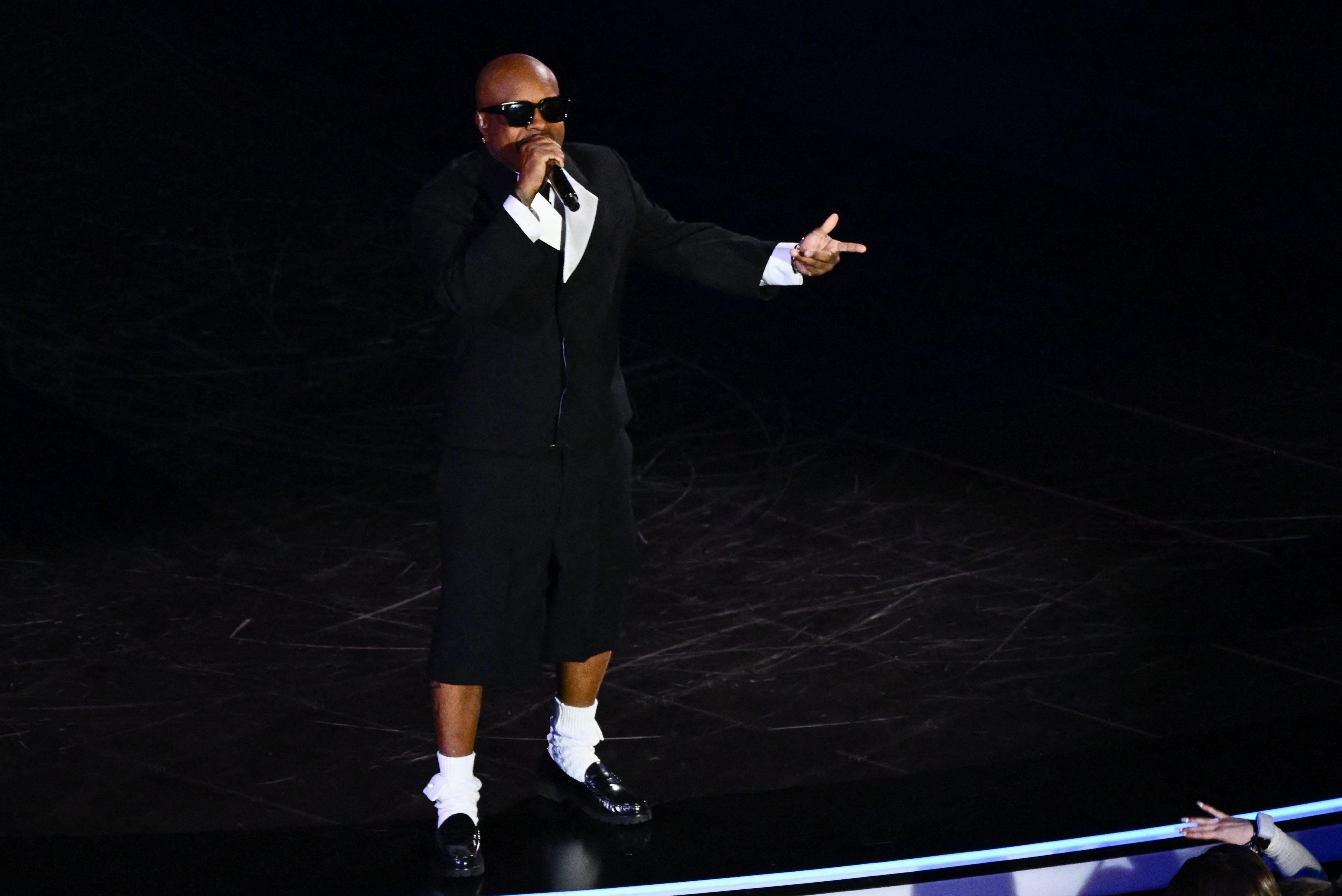 AMFOOT-SUPERBOWL-CHIEFS-49ERS-ENTERTAINMENT-HALFTIME-MUSIC-USHER