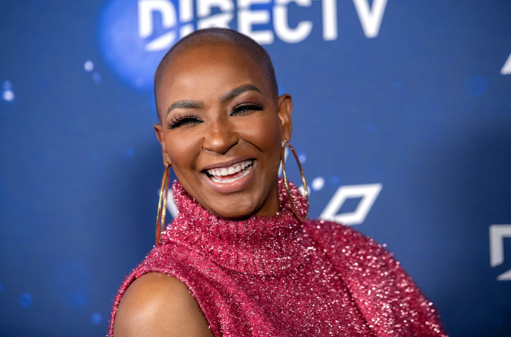 DIRECTV Celebrates Christmas At Kathy's