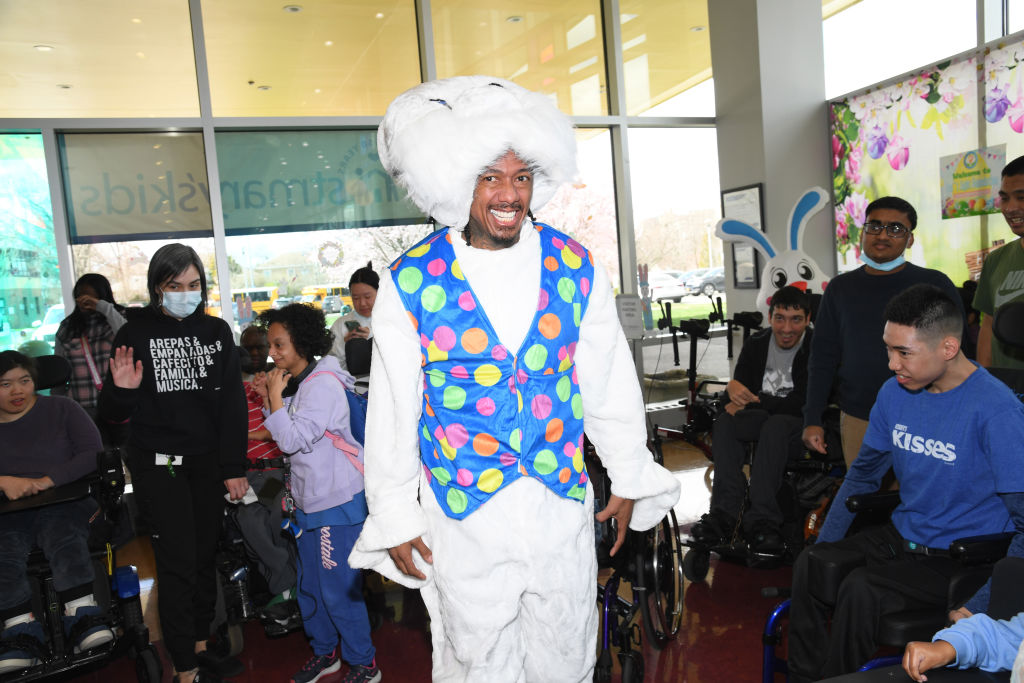 Nick Cannon's "Zen's Light Foundation" Visits St. Mary's Hospital For Children