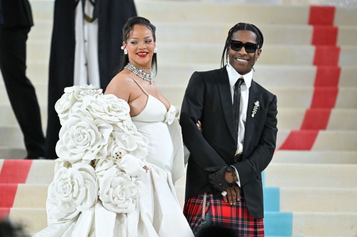 The 2023 Met Gala Celebrating "Karl Lagerfeld: A Line Of Beauty" - Street Sightings