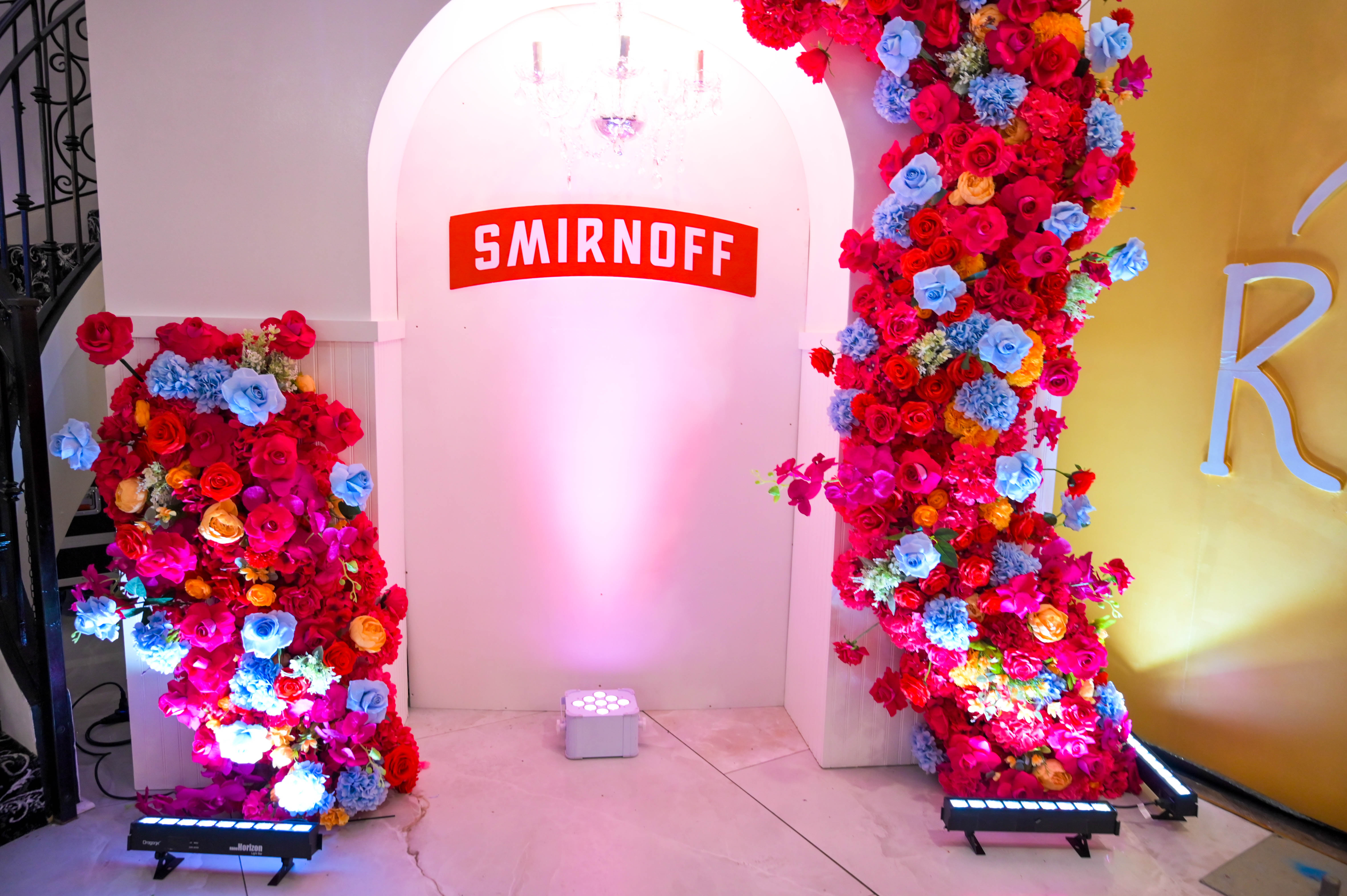 Women En Blanc Honors