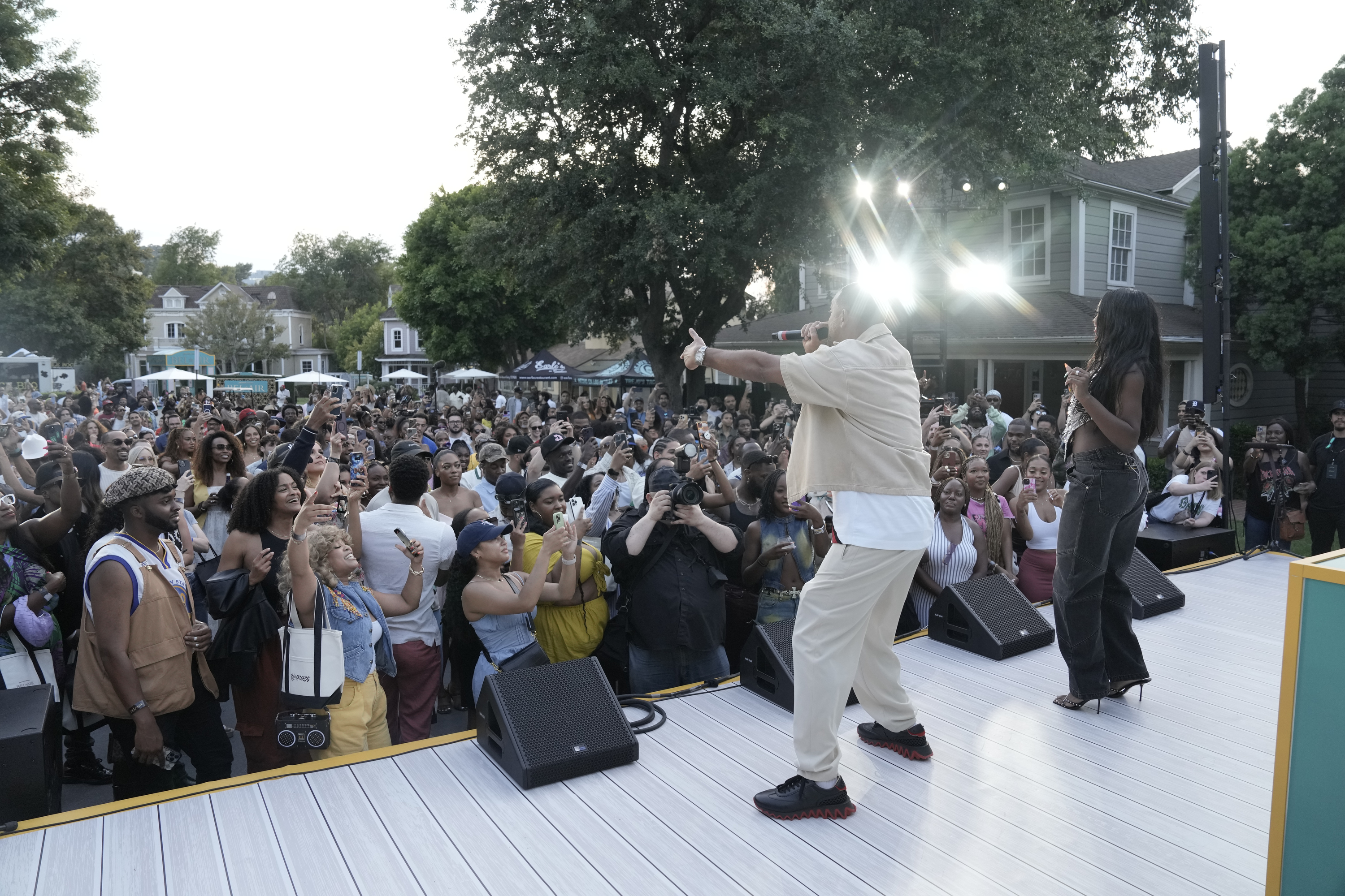 'Bel-Air' summer bbq asset