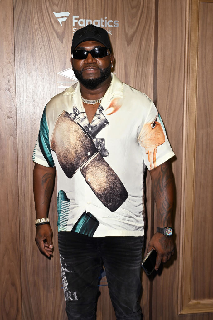 JAY-Z's Iconic The 40/40 Club Opens Reimagined Lounge Experience With Fanatics Sportsbook At Fanatics Fest NYC