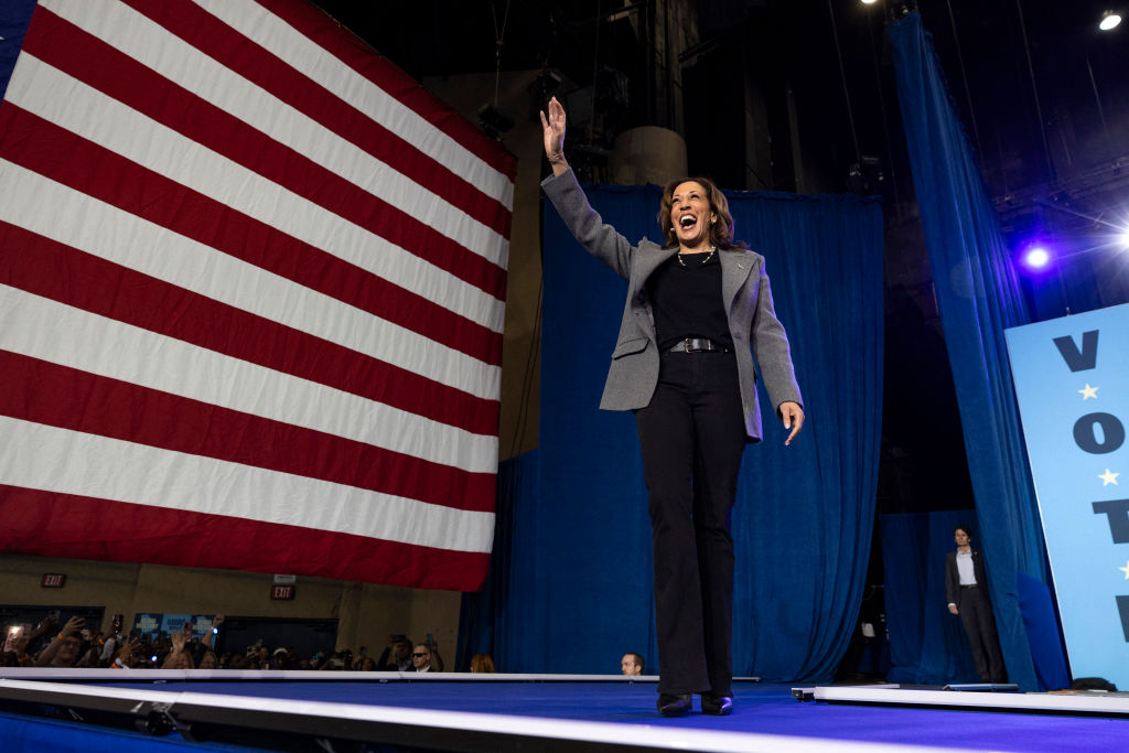 US-VOTE-POLITICS-HARRIS