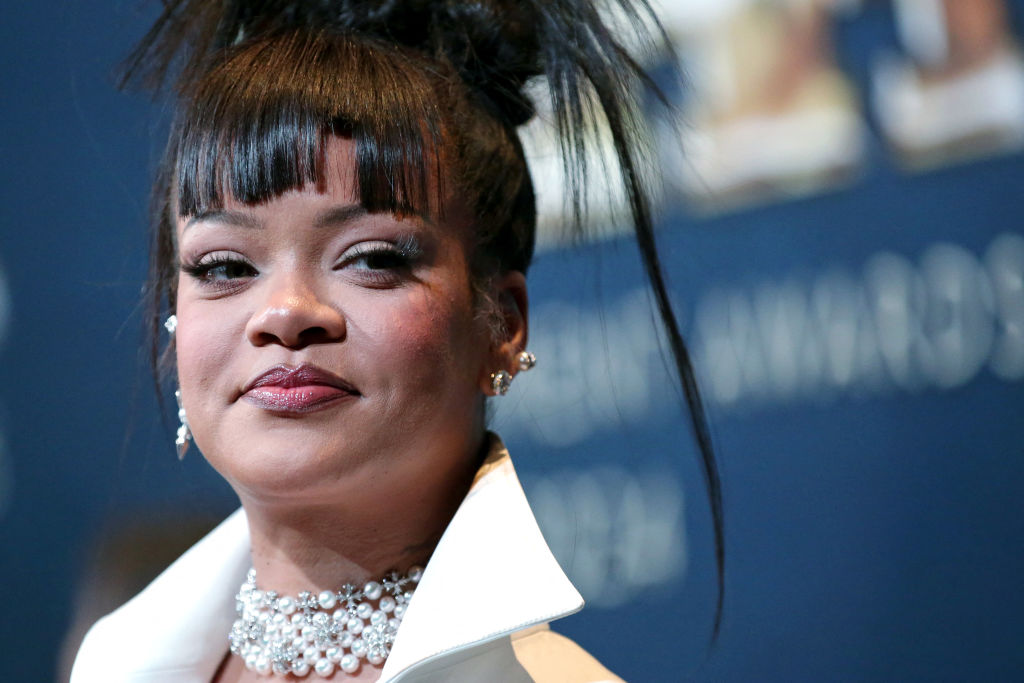 Rihanna attends US-FASHION-AWARD-FOOTWEAR