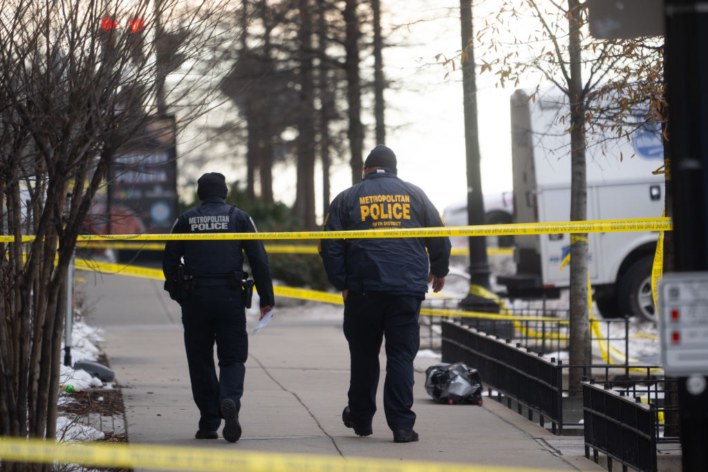 3 D.C. police officers wounded, alleged assailant fatally shot in NoMa