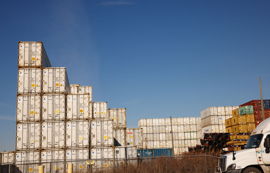 Trump Confirms Tariffs on Canada, Mexico and China Will Go Ahead