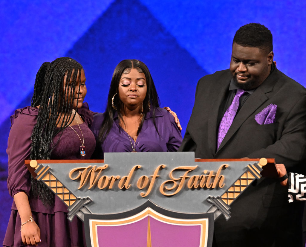 Angie Stone Homegoing Service